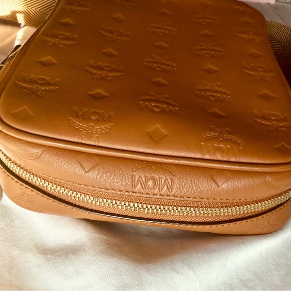 MCM Leather Klassik Crossbody Bag Brown Roasted Pecan with Dust Bag + Gift Bag - Picture 10 of 16